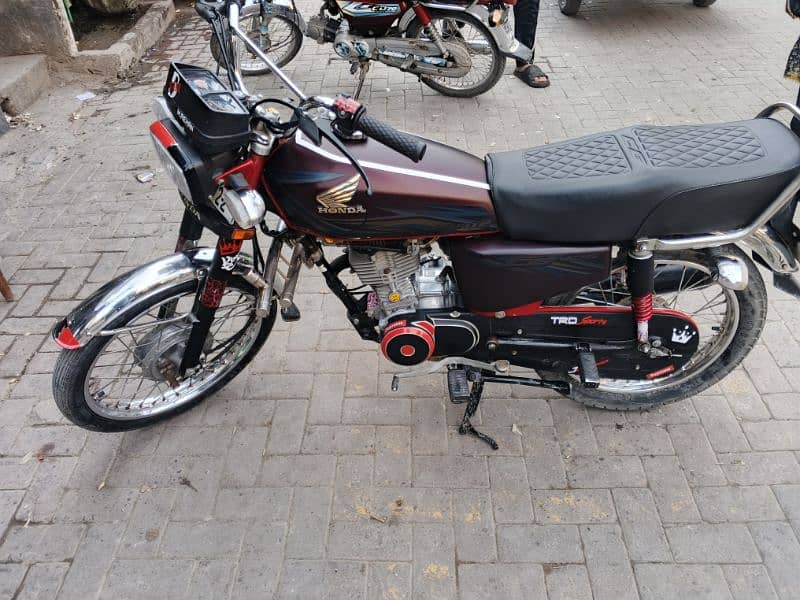 Honda 125 18 model 1