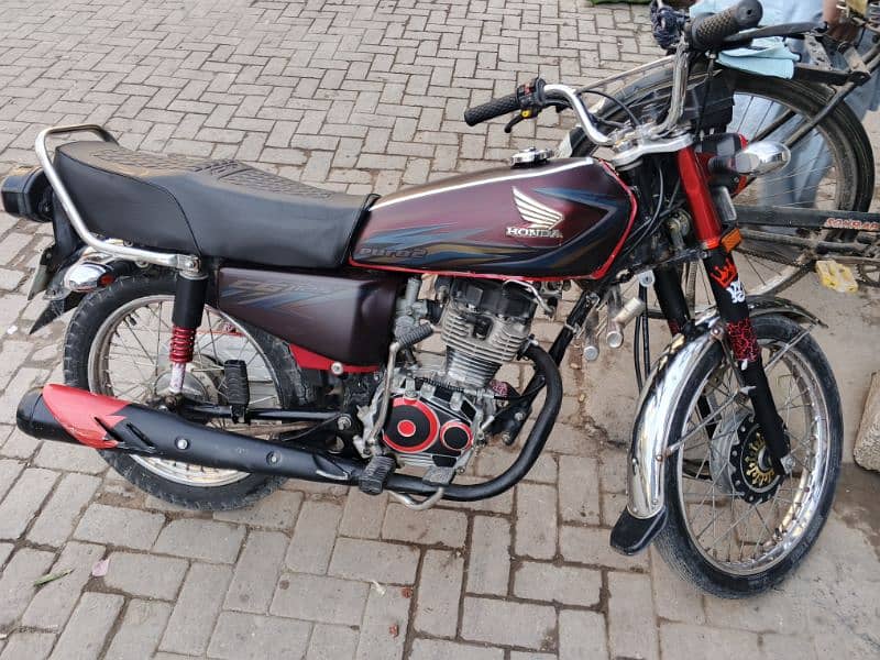 Honda 125 18 model 4