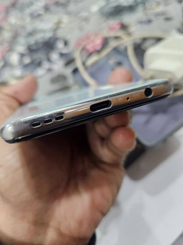 Realme Gt Master 8/128 One Hand Used 4