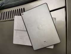 iPad 9th generation 64gb with box and charger