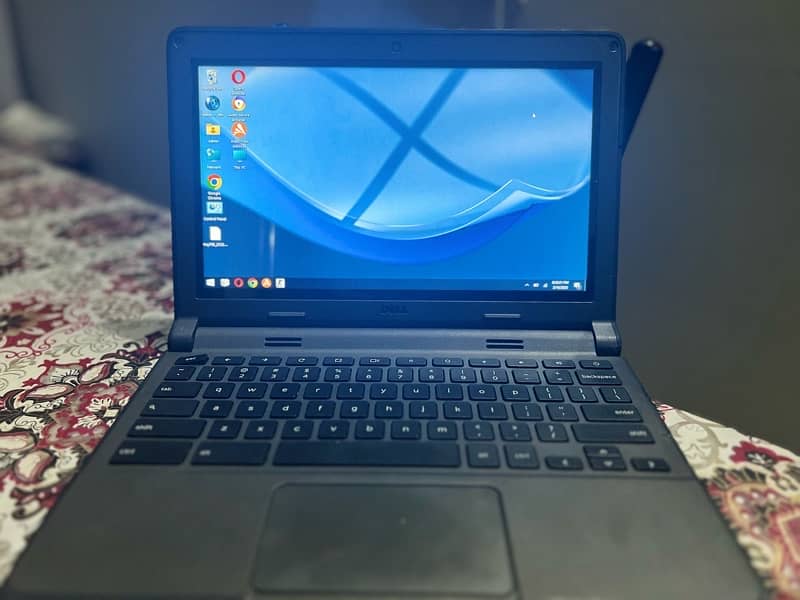 DELL CHROME BOOK 4 /16 Touch screen 1