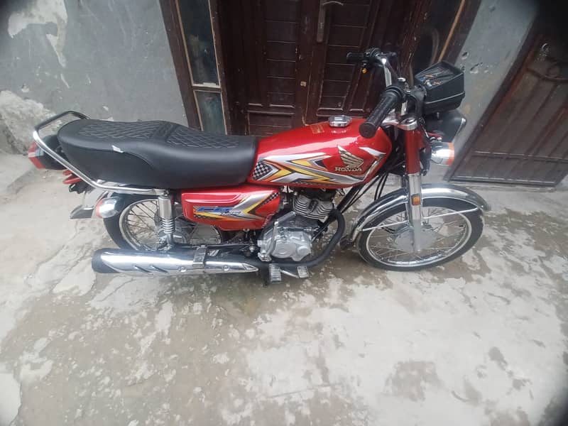 Honda  CG 125 ( Model  2024/2025)  Total Genuine 0