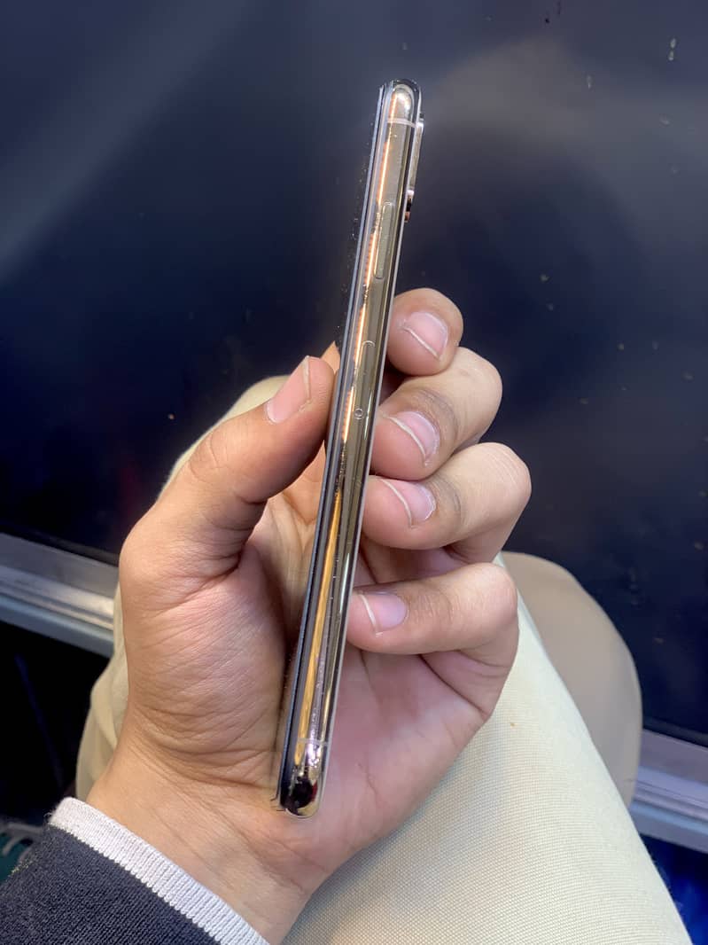 i phone xs max pta proved 5