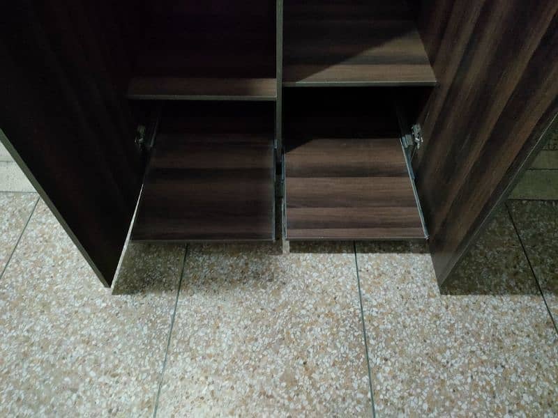 self made cabinet 4