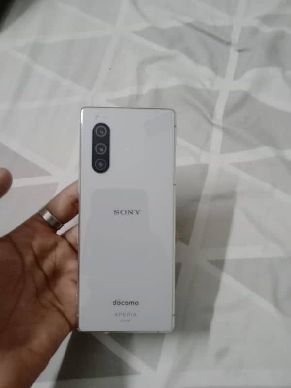 Sony Xperia 5 1