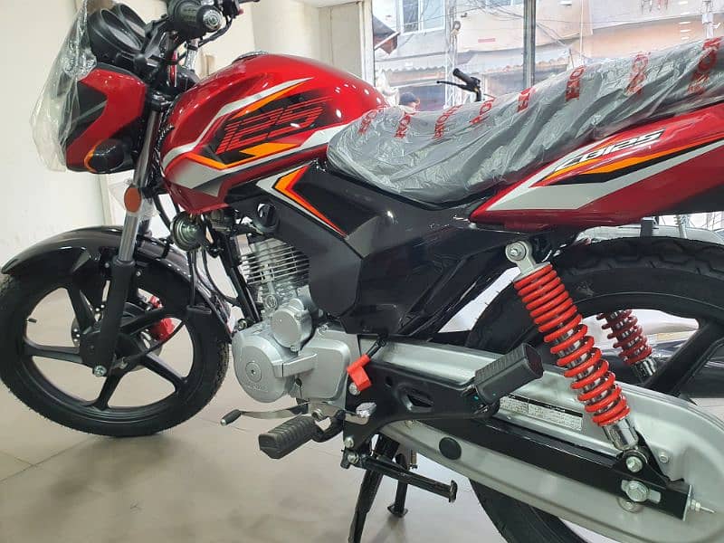 Honda Cb 125f-Brand new 2