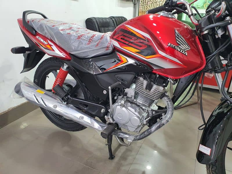 Honda Cb 125f-Brand new 6