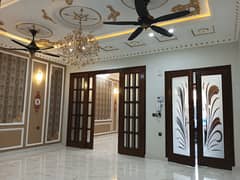 10 Marla Like Brand New Luxury House Available For Rent In Bahria Town Lahore.