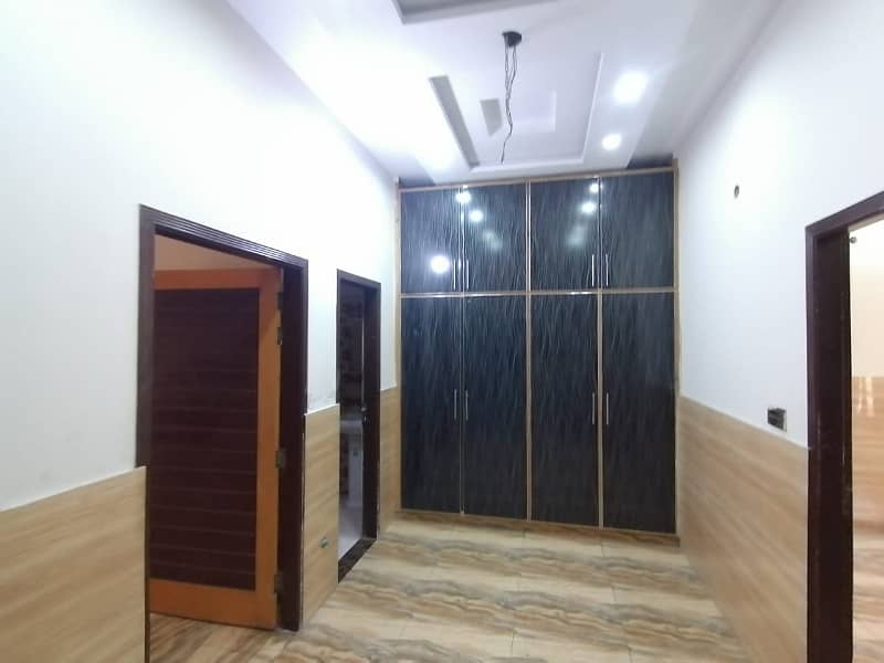 Prime Location Citi Housing Society 300 Square Feet Flat Up For rent 0