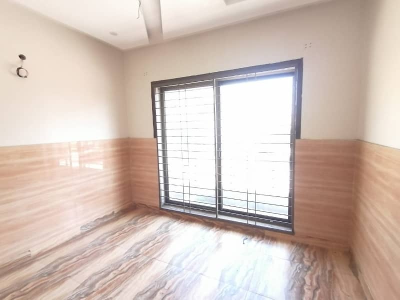 Prime Location Citi Housing Society 300 Square Feet Flat Up For rent 1