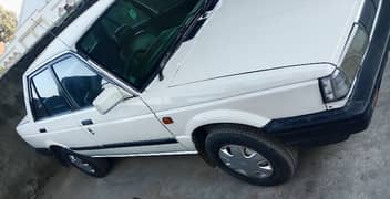 Nissan Sunny 1987