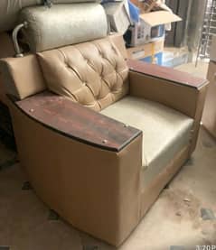 5 seater sofa set for urgent sale 18000