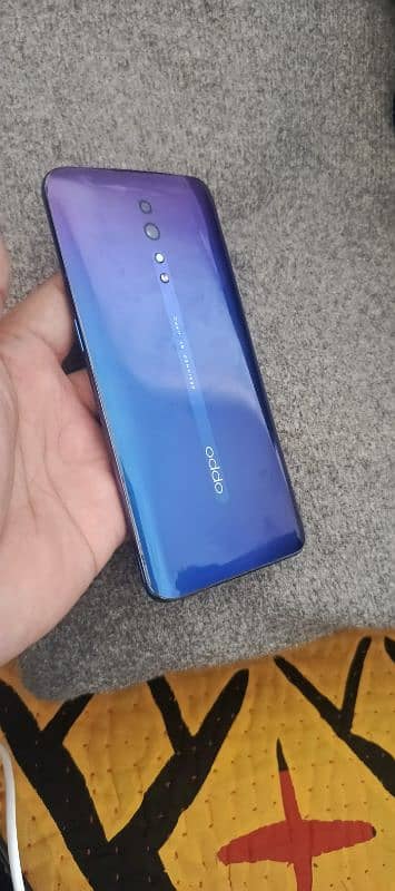 OPPO Reno z 6/256 1