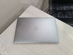 Dell xps 15 9530 core i7 13th gen i7-13700h 15.6 4k touch 4gb graphic