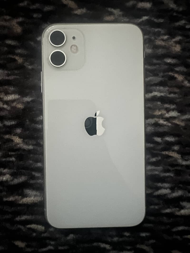 Apple iPhone 11 0