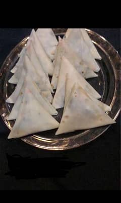 Frozen rolls Samosa