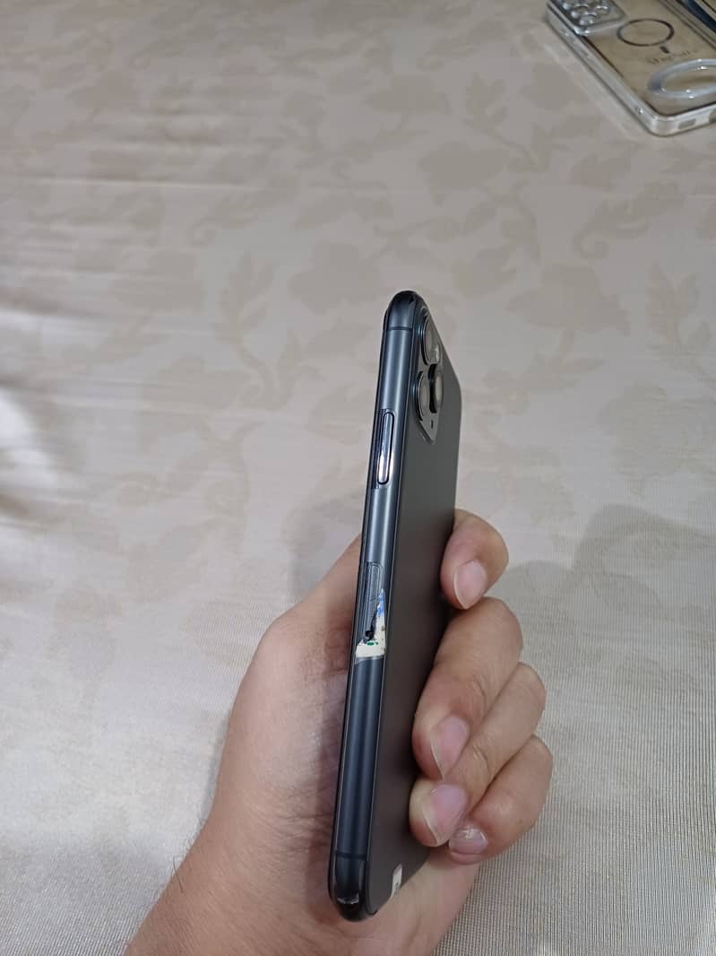 Apple iPhone 11 Pro (64gb/Non-PTA) 4