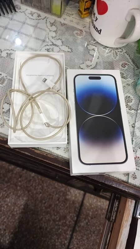 iphone 14pro pta approve with box and cable 128 10/10 8