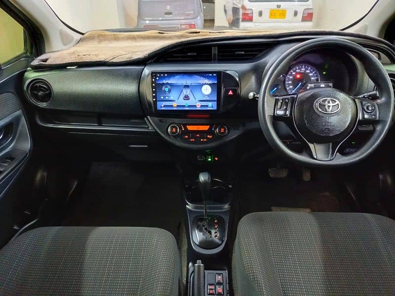 Toyota Vitz 2017 6