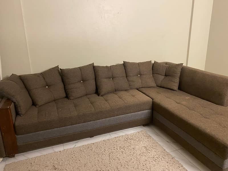 5 seater sofa 6