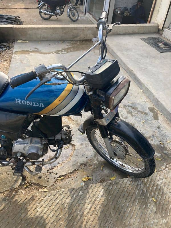 Honda 70 For Sale 1992 Model Tanki Sides Orignal Available in Spare 8