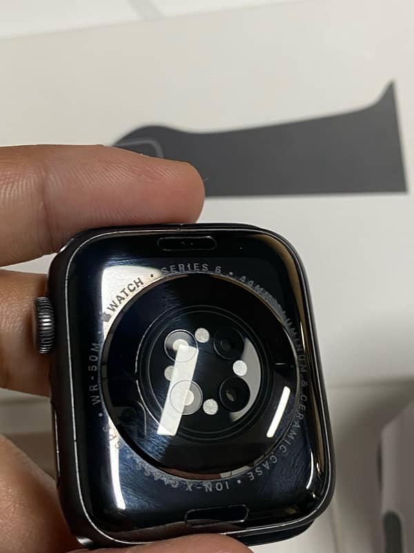 Apple Watch Series 6 44MM Space Gray Aluminum Case Black Sport Band 4