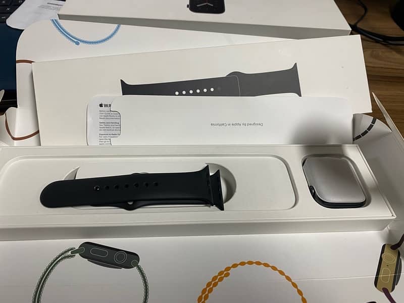 Apple Watch Series 6 44MM Space Gray Aluminum Case Black Sport Band 7