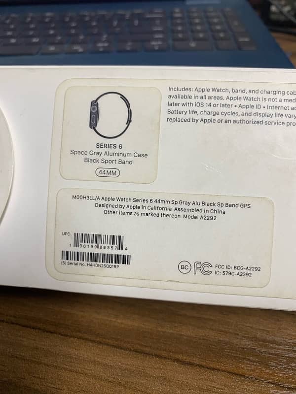 Apple Watch Series 6 44MM Space Gray Aluminum Case Black Sport Band 8