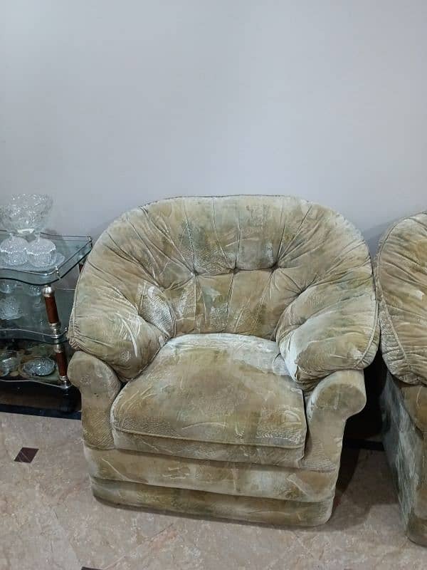 Sofa Set Excellent Condition 1