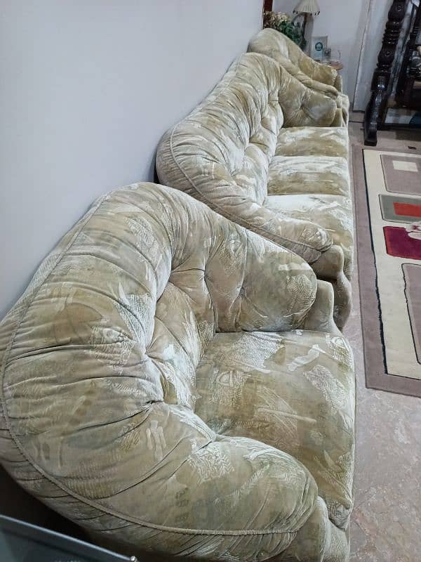 Sofa Set Excellent Condition 5