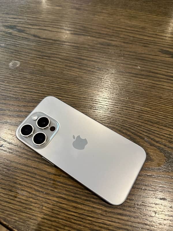 iPhone 15 Pro 2