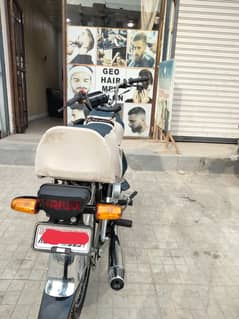 honda 70 like a new condition