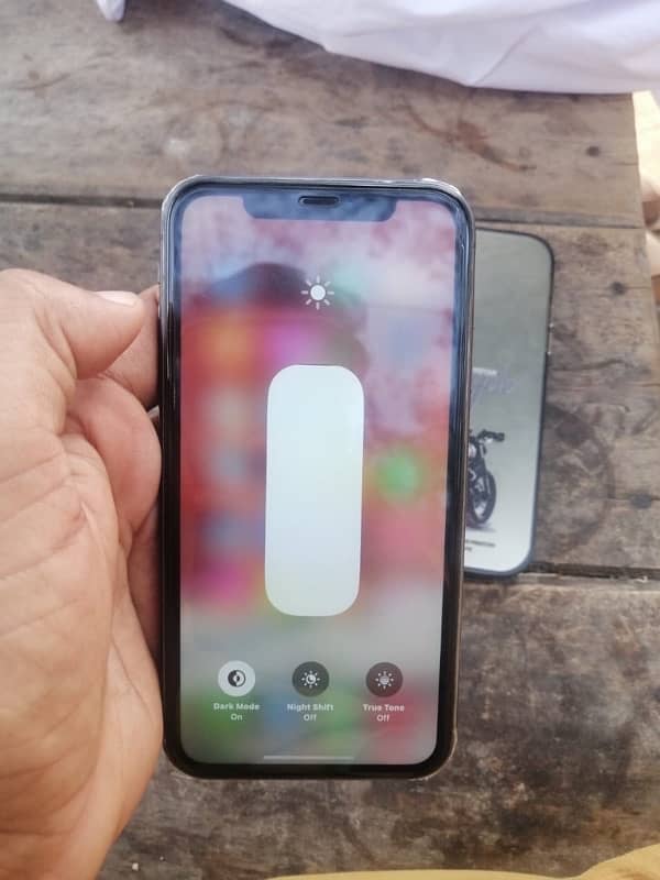 iPhone 11 64Gb 5