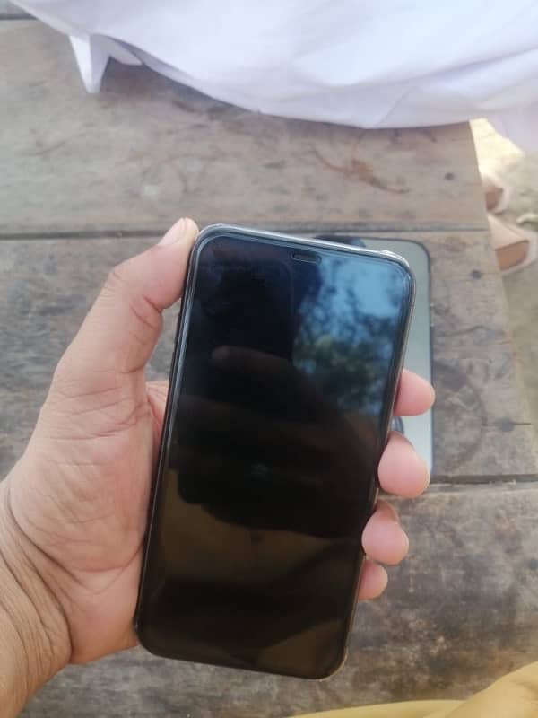 iPhone 11 64Gb 8