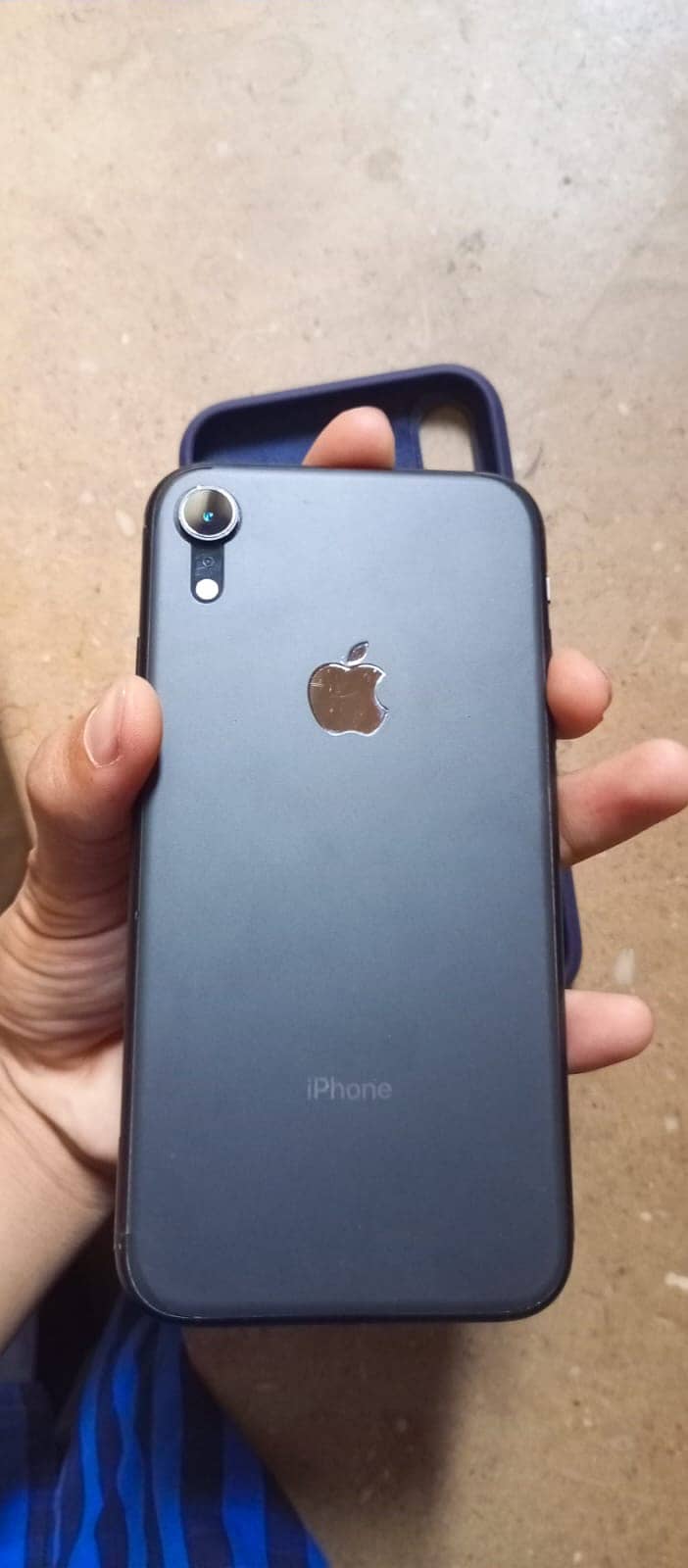 Apple iPhone XR 0