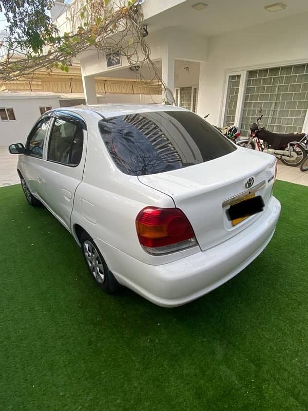 Toyota Platz 2004 4