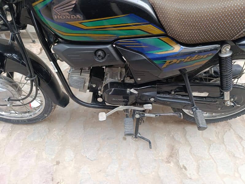 Honda pridor 2023 model in good condition for sale . 0