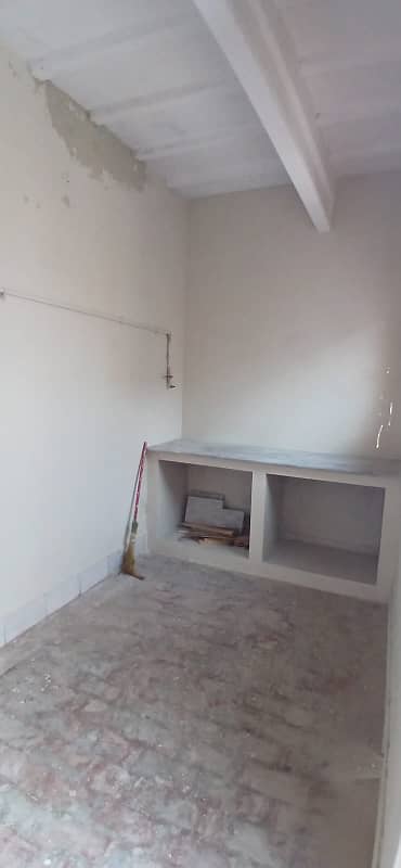 3 5 Marla 2nd Floor Flat For Silent Office 0