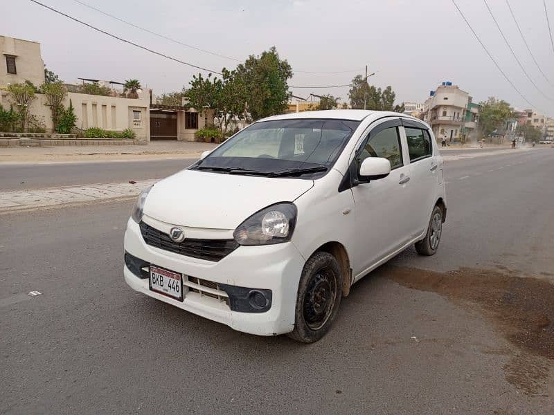 Daihatsu Mira 2015 2