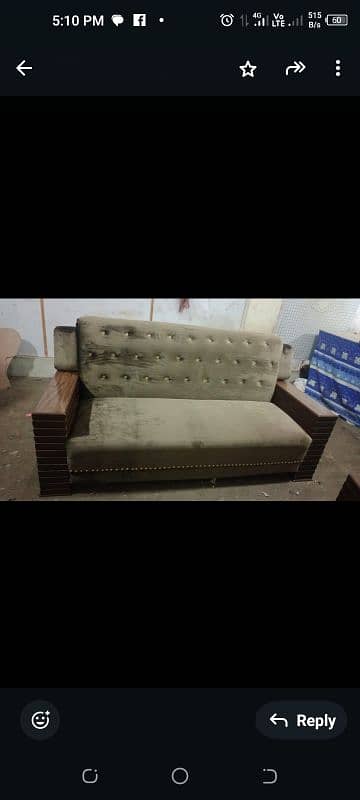 sofa almost new 0