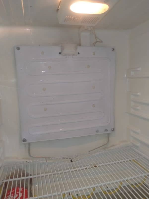 Full size Dawlance refrigerator. 2