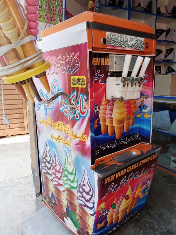 Ice cream machine New condition 1