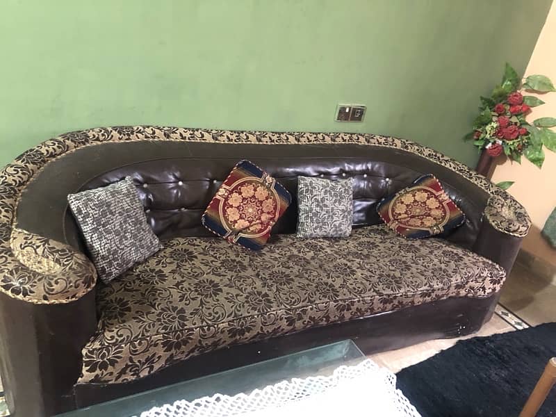 sofa set in good condition 2