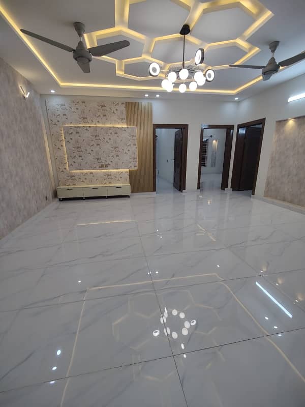 Beautiful brand new house for sale 8