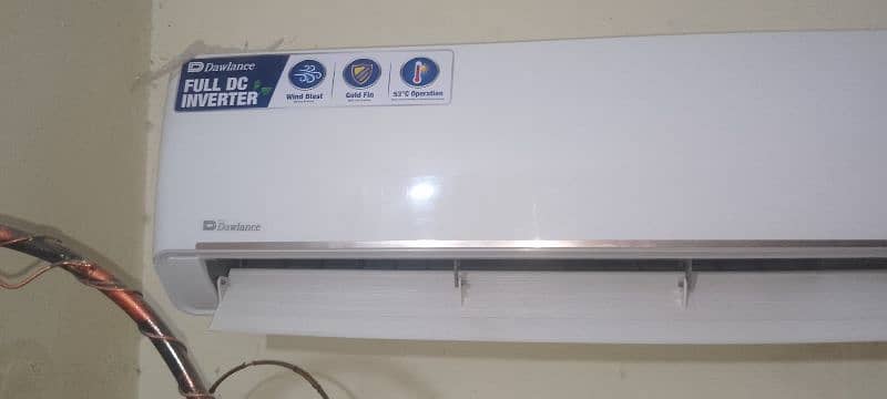 Dawlance inverter ac for sale. just like new. zero 301 4643161 16