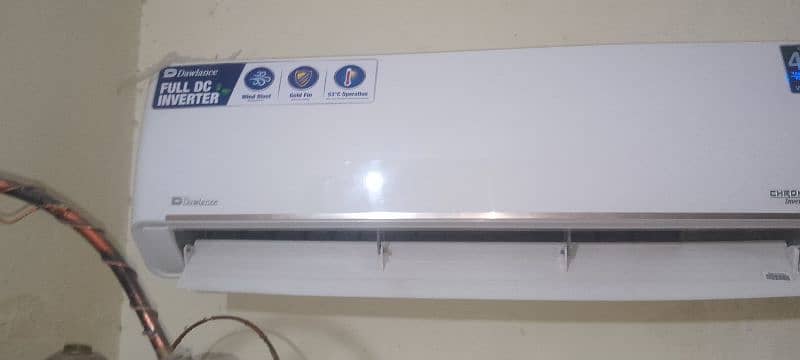 Dawlance inverter ac for sale. just like new. zero 301 4643161 17