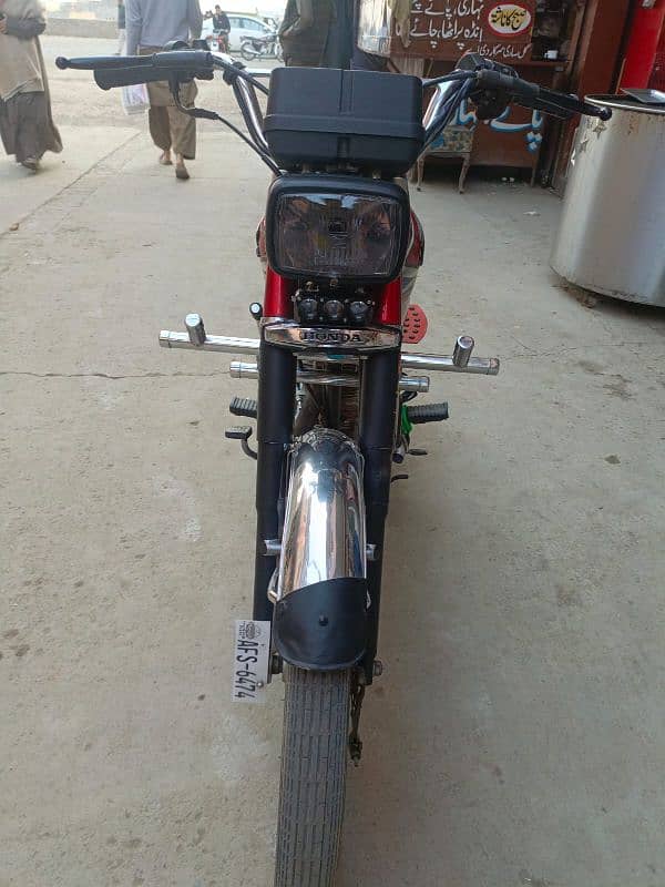 Honda 125 6