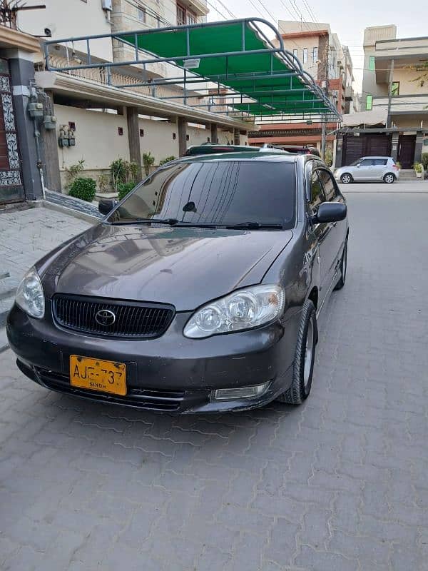 Toyota Corolla Altis 2005 4