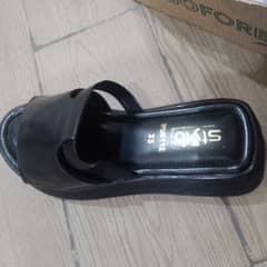 stylo sandal for sale ,3k