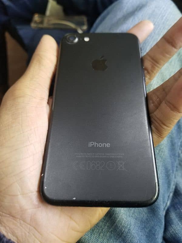 iphone 7 non pta 128gb All okay just cameraa change honaa ha front 0